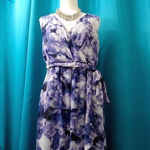 Beautiful sleeveless Maxi purple floral design dress